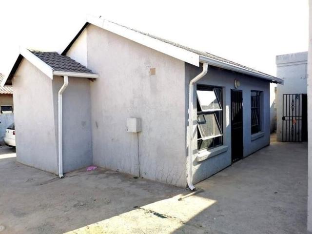House for rent in Nooitgedacht, Gauteng
