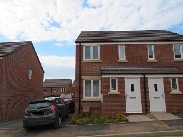 Apartment for rent in Priors Hall Park, Weldon