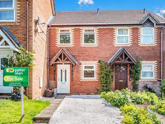 Apartment for rent in Ynysawdre, Brynmenyn