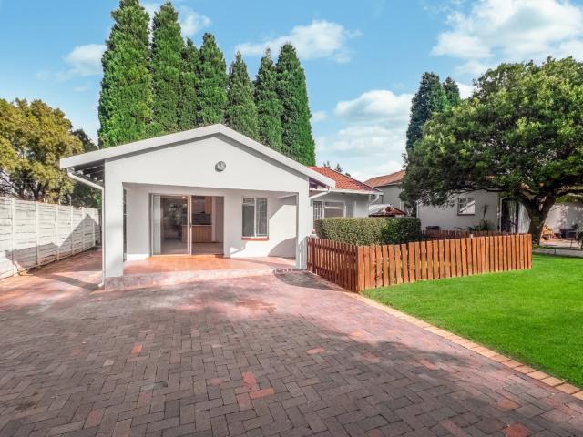 House for rent in Douglasdale, Randburg