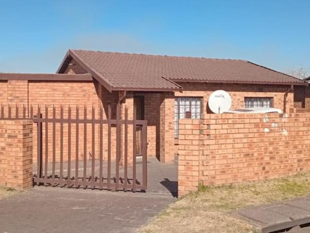 House for rent in Emalahleni