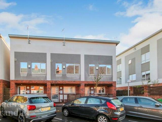 Apartment for rent in The Meadows, Haddon