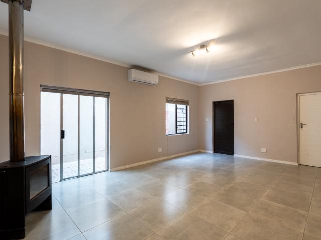 House for rent in Onverwacht, Western Cape