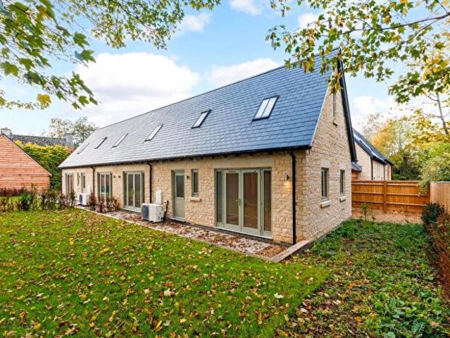 Apartment for rent in Black Bourton, Oxfordshire