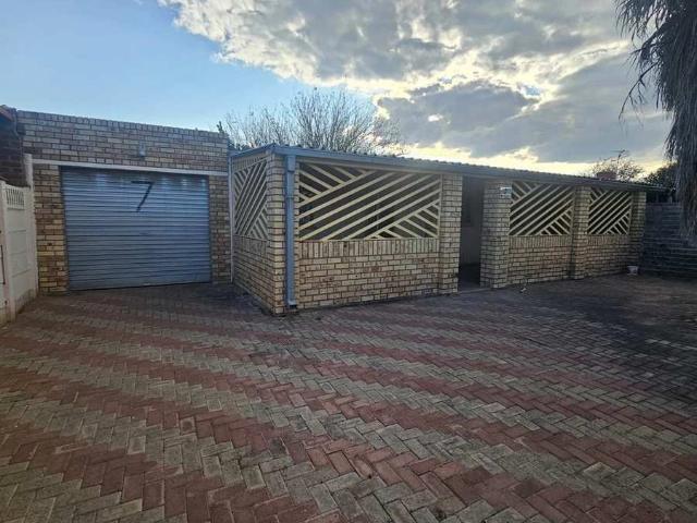 House for rent in Frances Baard, Northern Cape