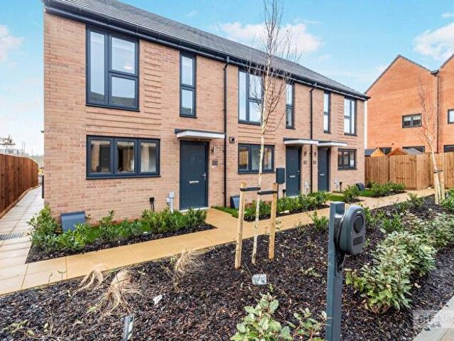 Apartment for rent in Tattenhoe Park, Shenley Brook End