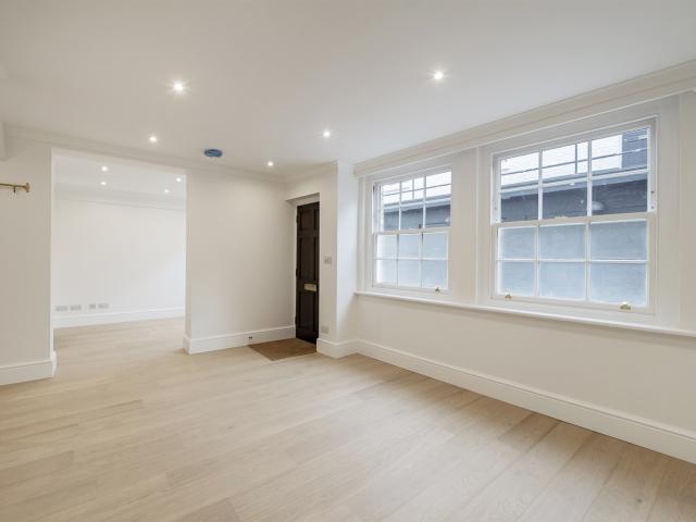 House for rent in Earl's Court, Greater London