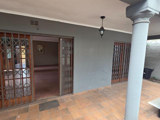 House for rent in Vosloorus, Gauteng