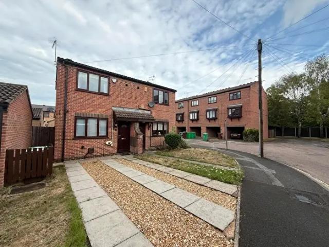 Apartment for rent in Old Lenton, Haddon