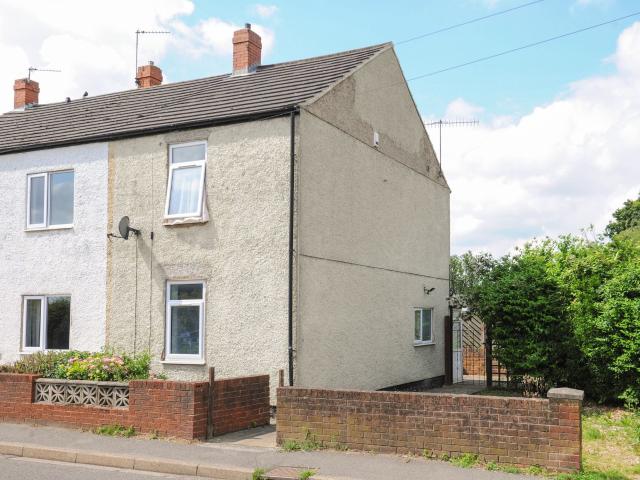 House for rent in Loundsley Green, East Midlands