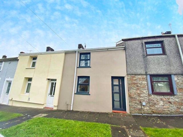 Apartment for rent in St. Bride's Minor, Sarn