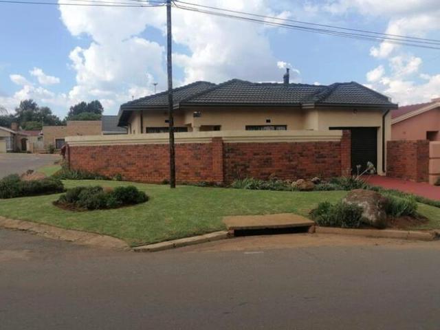 House for rent in Pimville, Soweto