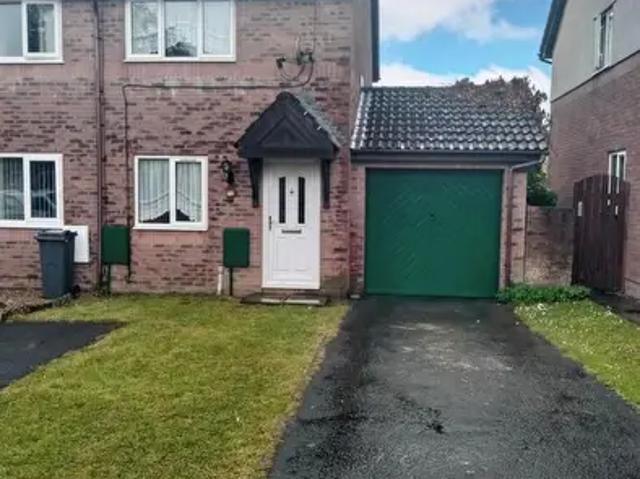 Apartment for rent in Caewern, Bryncoch