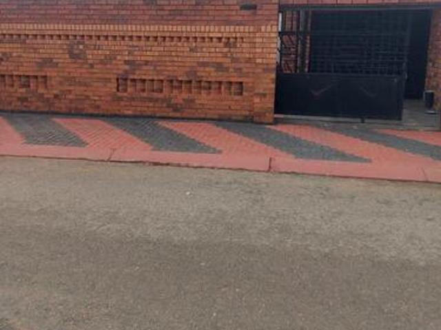 House for rent in Protea Glen, Soweto