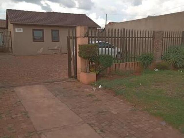 House for rent in Protea Glen, Soweto