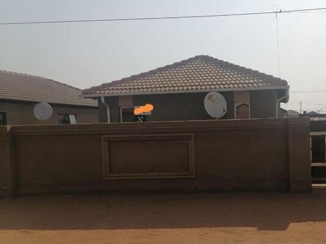 House for rent in Protea Glen, Soweto