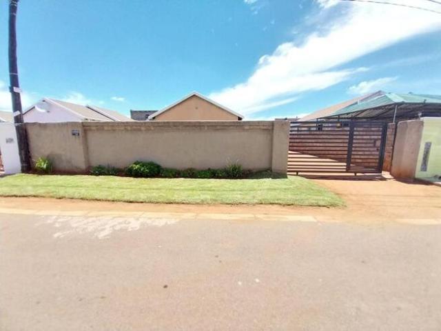 House for rent in Protea Glen, Soweto