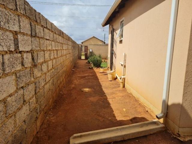 House for rent in Protea Glen, Soweto