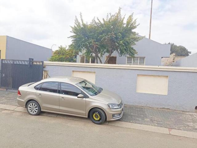 House for rent in Protea North, Soweto