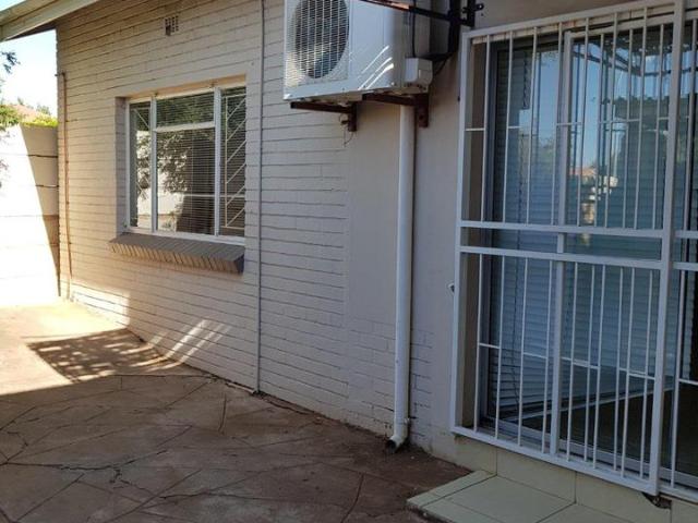 House for rent in Rhodesdene, Sol Plaatje Local Municipality