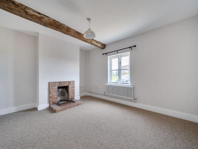 Apartment for rent in Folkestone, Kent