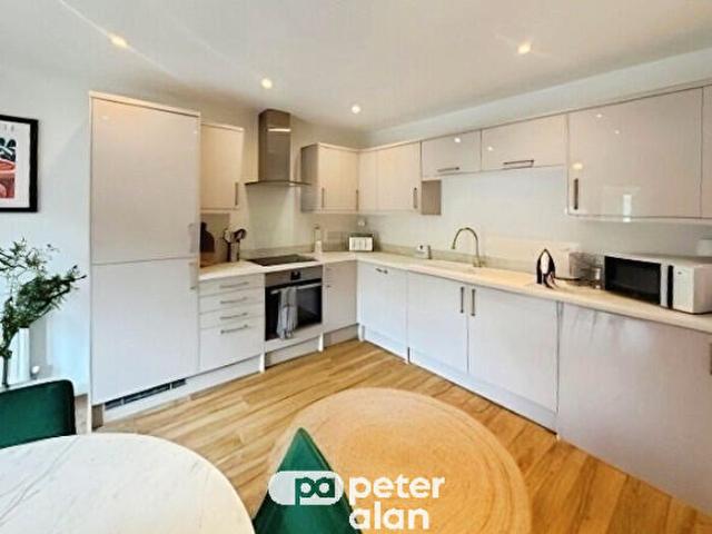 Apartment for rent in Coedffranc, Skewen