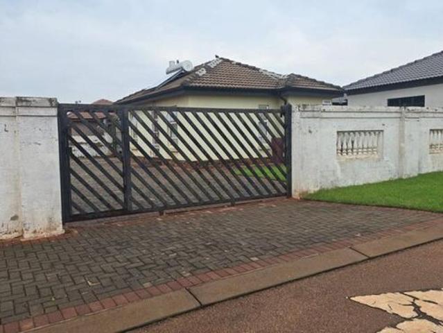 House for rent in Akasia, Gauteng