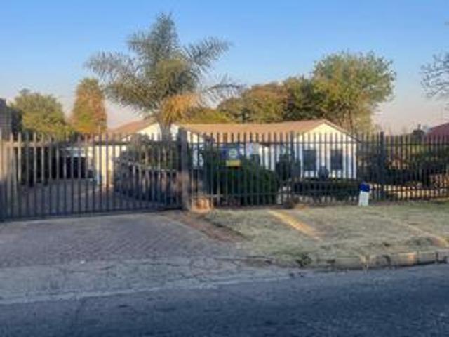 House for rent in Nooitgedacht, Gauteng