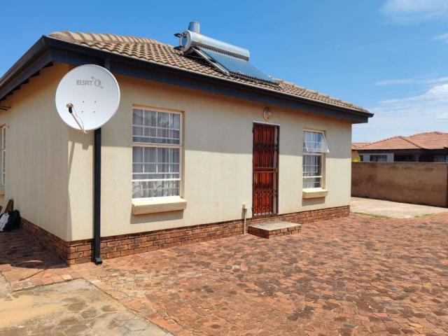 House for rent in Akasia, Gauteng