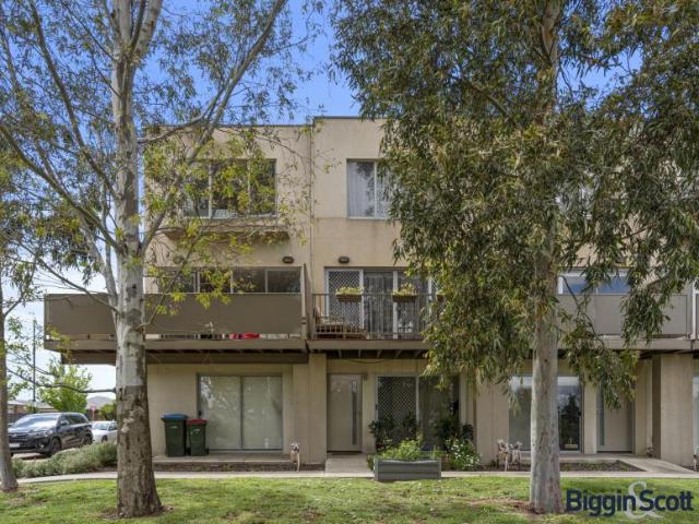 House for rent in Rose Grange, Melbourne