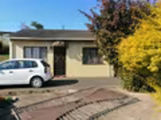 House for sale in Umlazi, eThekwini Metropolitan Municipality