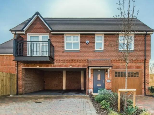 House for sale in Berrick Salome, Oxfordshire
