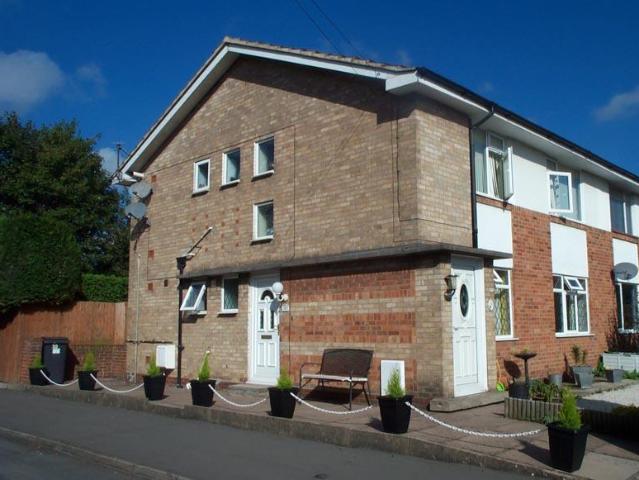 House for sale in Gun Hill, Warwickshire