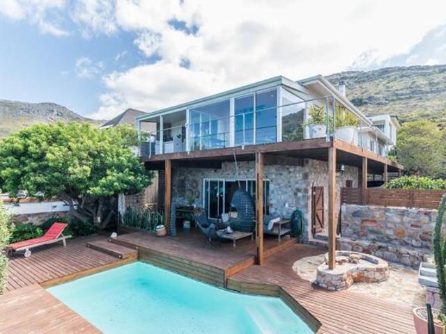 House for sale in Simons Town, Western Cape