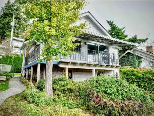House for rent in White Rock, British Columbia