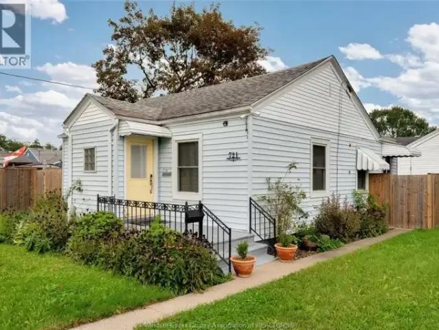 House for rent in South Walkerville, Windsor