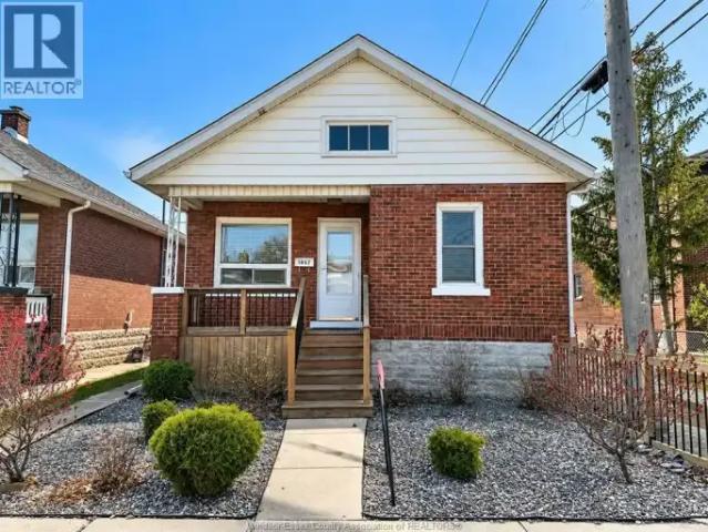 House for rent in Walkerville, Windsor