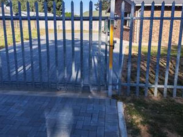 House for rent in Despatch, Nelson Mandela Bay Metropolitan Municipality