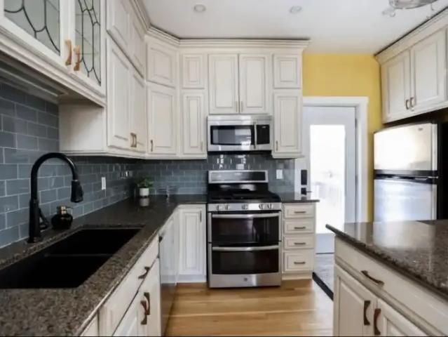 House for rent in East St. Paul, Manitoba