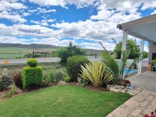 Townhouse for sale in Reebok, Garden Route District Municipality