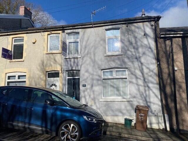House for sale in Crumlin, Wales