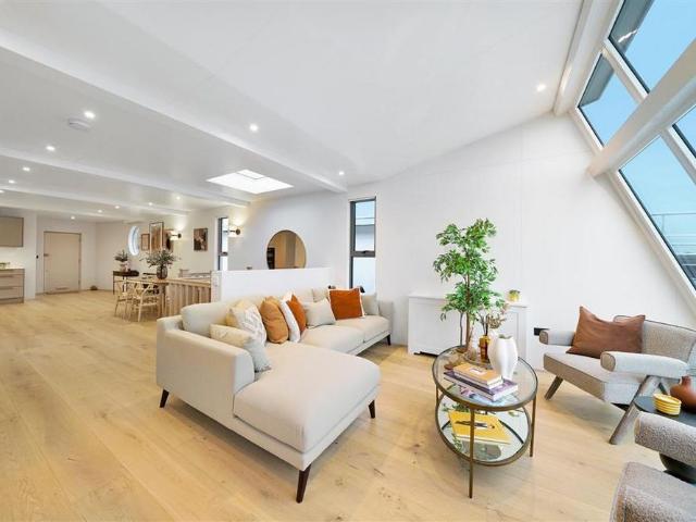 House for rent in Chelsea, Greater London