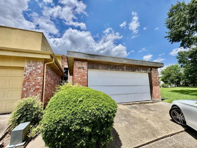 Townhouse for sale in Houston