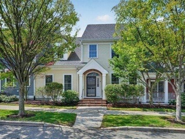 Condo for sale in Hudson, Middlesex County