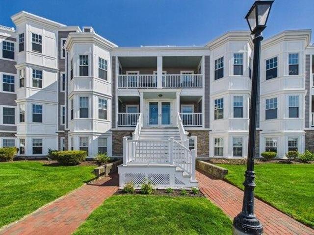 Condo for sale in Hull, Massachusetts