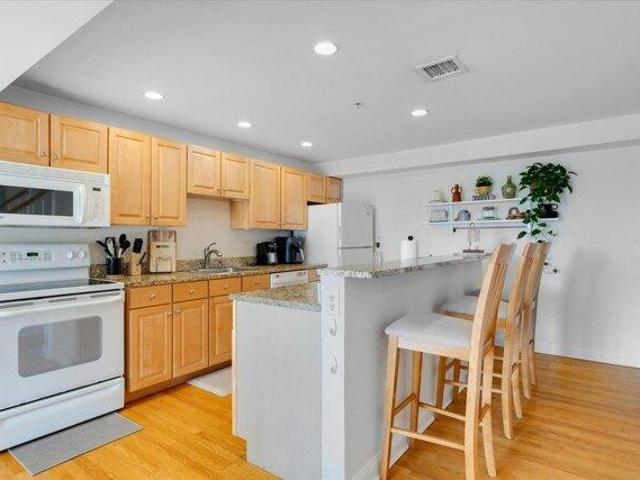 Condo for sale in Barnstable, Massachusetts