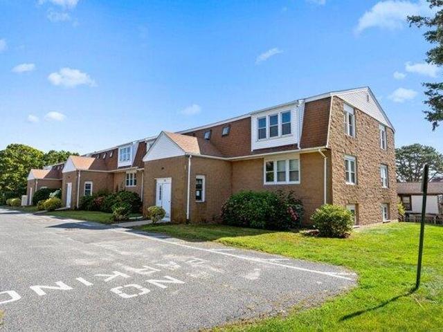 Condo for sale in Barnstable, Massachusetts