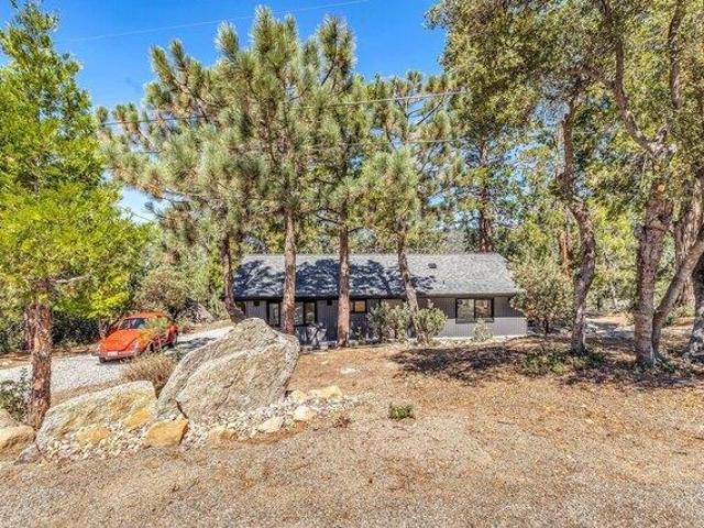House for sale in Idyllwild, California
