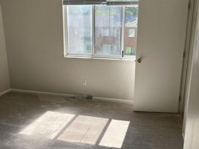 Apartment for rent in Roselawn, Ohio