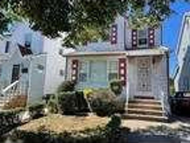 House for rent in Queens, Arverne